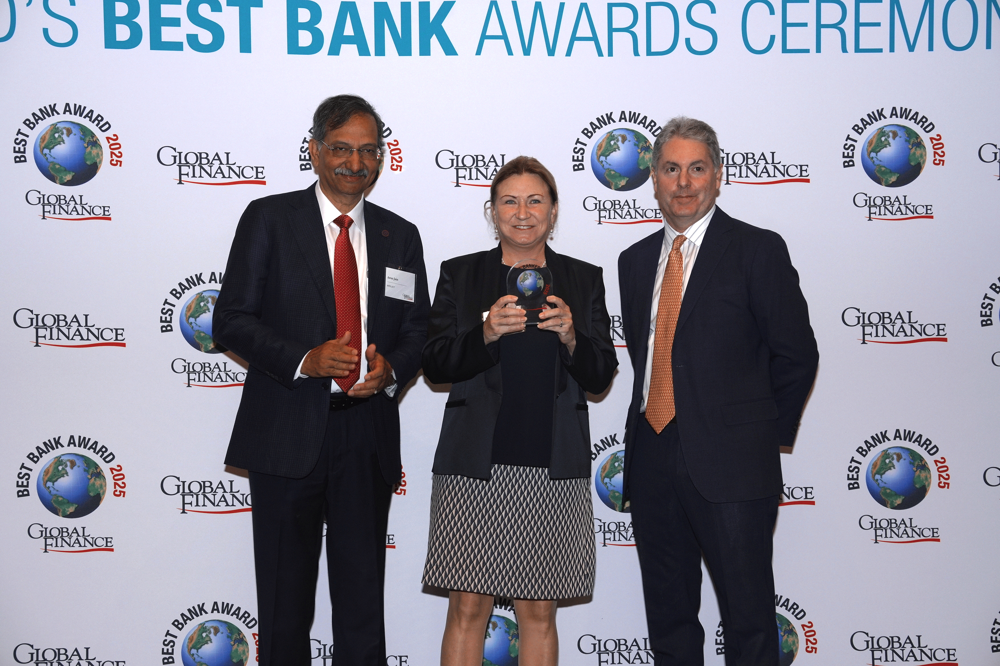 Governor Aleš Michl ranked among the top three central bankers in the EU for 2025 by Global Finance