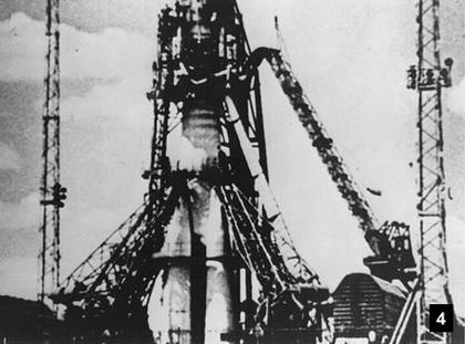 obr 4. - start rakety nesoucí Sputnik