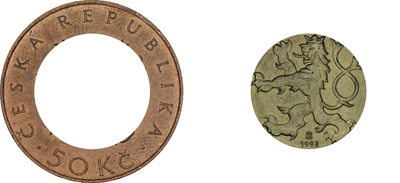 Oddělení obou částí bezvadné mince pomocí grafického software.
