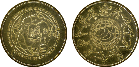 Lícní a rubová strana žetonu ze sady oběžných mincí s motivem mistrovství světa v ledním hokeji 2004.