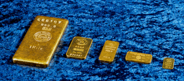 Zlaté slitky o hmotnosti 1 kilogram, 100 gramů, 1 troyské unce a 5 gramů